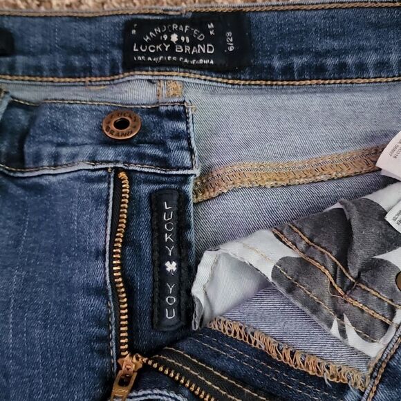 𝅺lucky Brand Brooke Mid Rise Legging medium rinse 6 / 28 distressed - Picture 8 of 14